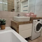 Apartment 39 *