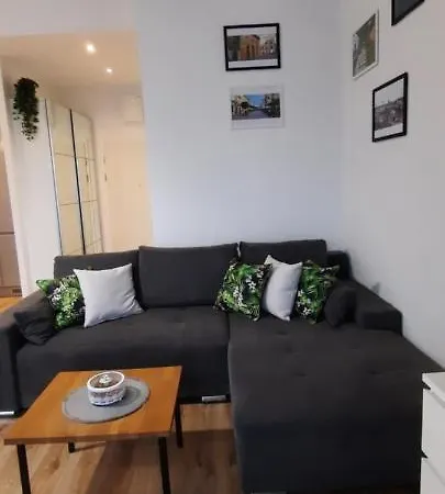 Apartament 39 *