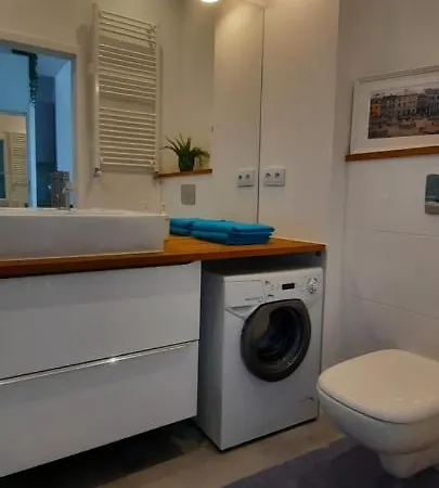 39 Apartment *