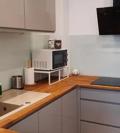 39 Apartament *