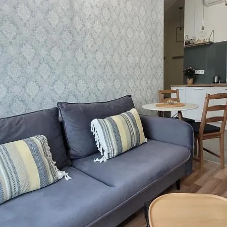 39 Apartament *