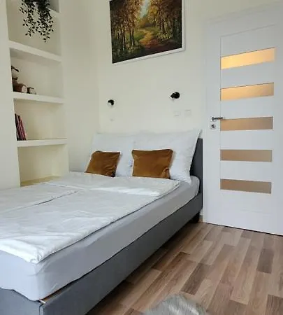 39 Apartament